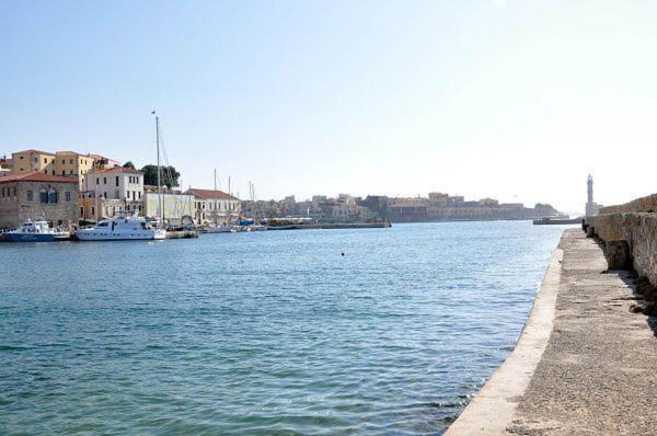 Kydonia Rooms Chania  Bagian luar foto
