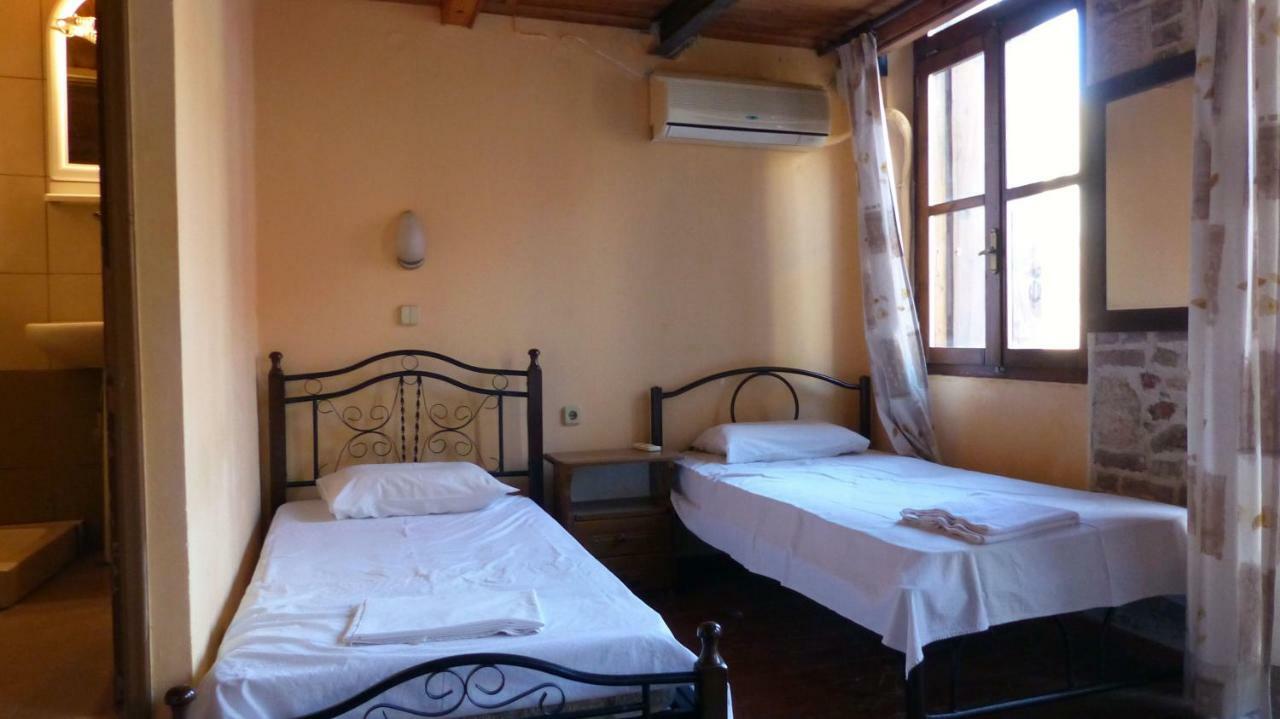Kydonia Rooms Chania  Bagian luar foto