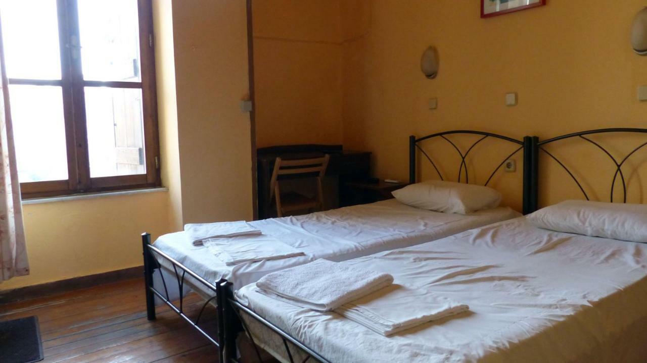 Kydonia Rooms Chania  Bagian luar foto